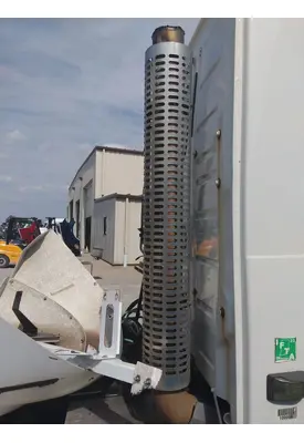 VOLVO VNM EXHAUST/MUFFLER BRACKET