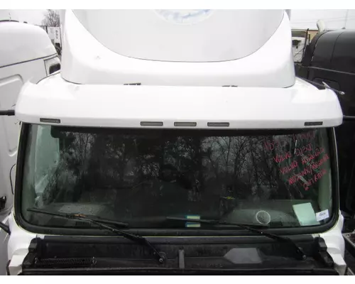 VOLVO VNM EXTERIOR SUN VISOR