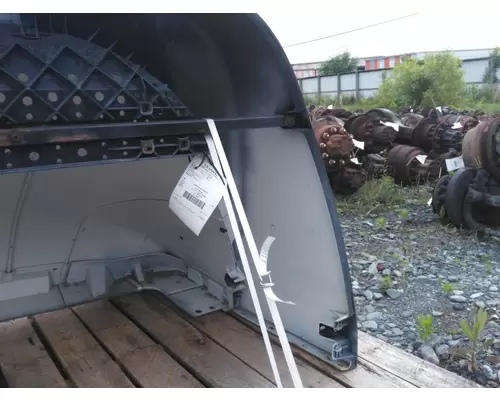 VOLVO VNM FAIRING, WIND DEFLECTOR ROOF