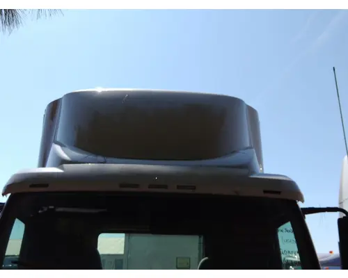 VOLVO VNM FAIRING, WIND DEFLECTOR ROOF