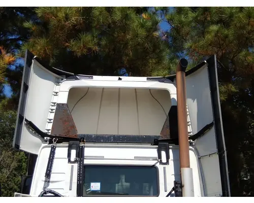 VOLVO VNM FAIRING, WIND DEFLECTOR ROOF