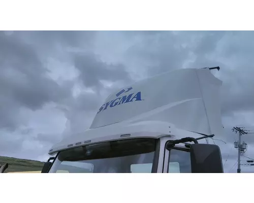 VOLVO VNM FAIRING, WIND DEFLECTOR ROOF