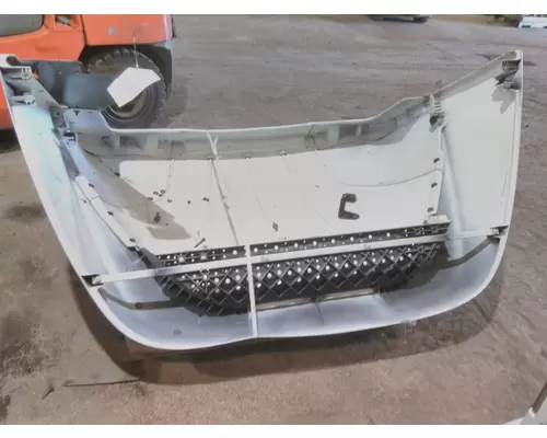 VOLVO VNM FAIRING, WIND DEFLECTOR ROOF