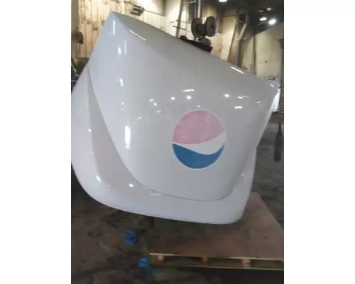 VOLVO VNM FAIRING, WIND DEFLECTOR ROOF