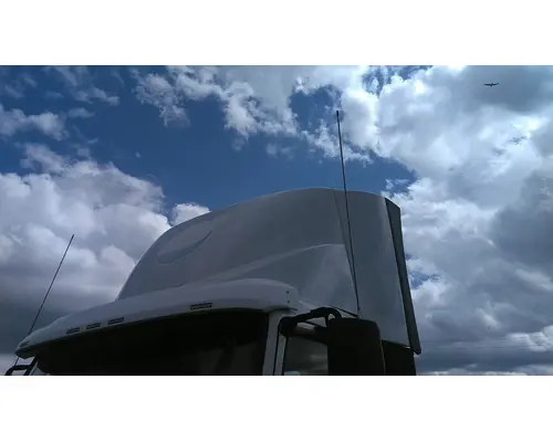 VOLVO VNM FAIRING, WIND DEFLECTOR ROOF