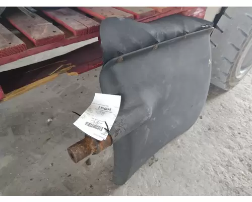 VOLVO VNM FENDER, QUARTERHALF REAR