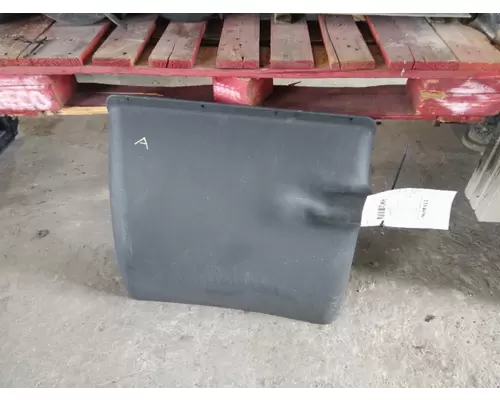 VOLVO VNM FENDER, QUARTERHALF REAR