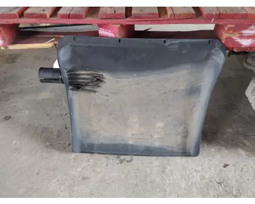 VOLVO VNM FENDER, QUARTERHALF REAR
