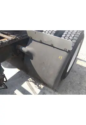 VOLVO VNM FENDER, QUARTER/HALF REAR