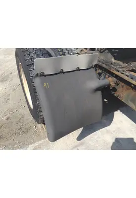 VOLVO VNM FENDER, QUARTER/HALF REAR