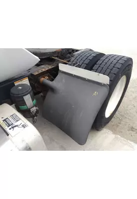 VOLVO VNM FENDER, QUARTER/HALF REAR