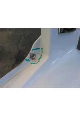 VOLVO VNM FENDER, SPLASH SHIELD/GUARD