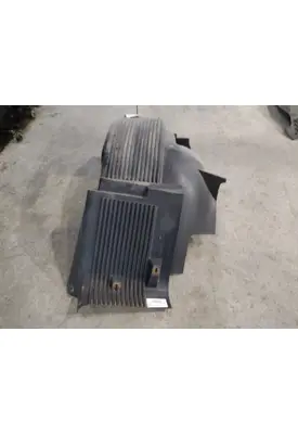 VOLVO VNM FENDER, SPLASH SHIELD/GUARD