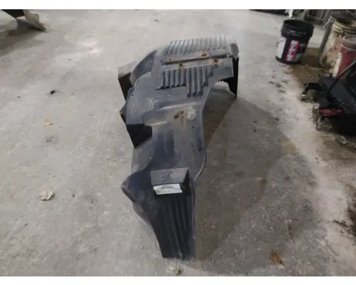VOLVO VNM FENDER, SPLASH SHIELDGUARD