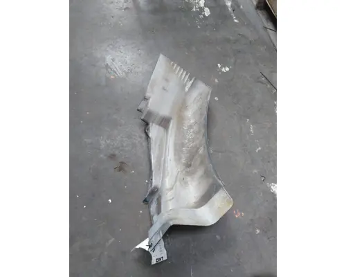 VOLVO VNM FENDER EXTENSION