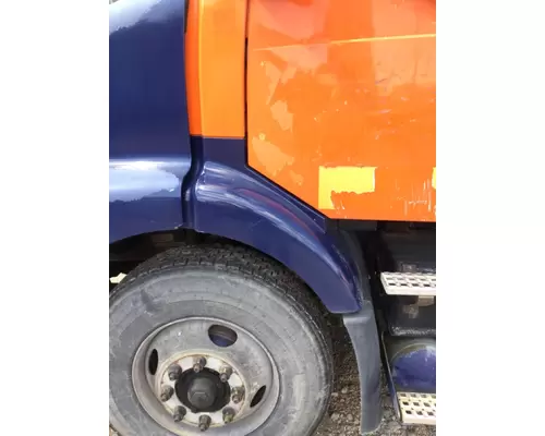 VOLVO VNM FENDER EXTENSION