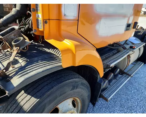 VOLVO VNM FENDER EXTENSION