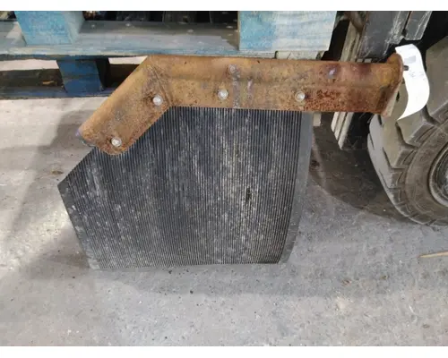 VOLVO VNM FENDER EXTENSION