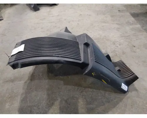 VOLVO VNM FENDER EXTENSION