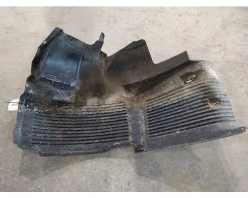 VOLVO VNM FENDER EXTENSION