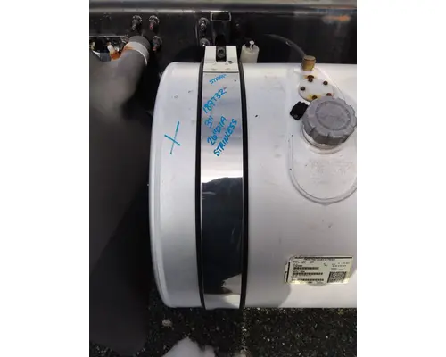 VOLVO VNM FUEL TANK STRAP