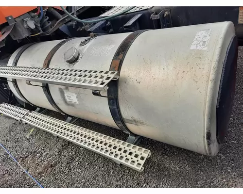 VOLVO VNM FUEL TANK