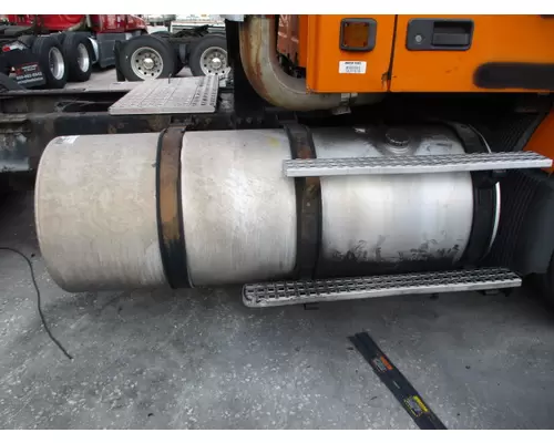 VOLVO VNM FUEL TANK