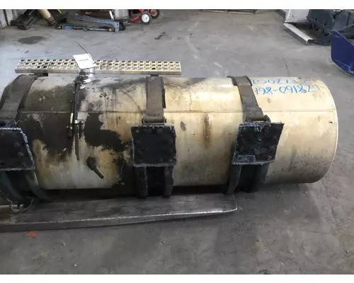 VOLVO VNM FUEL TANK