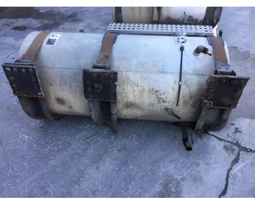 VOLVO VNM FUEL TANK