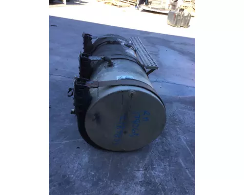 VOLVO VNM FUEL TANK