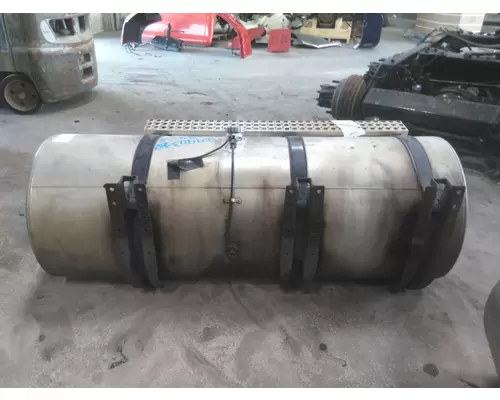 VOLVO VNM FUEL TANK