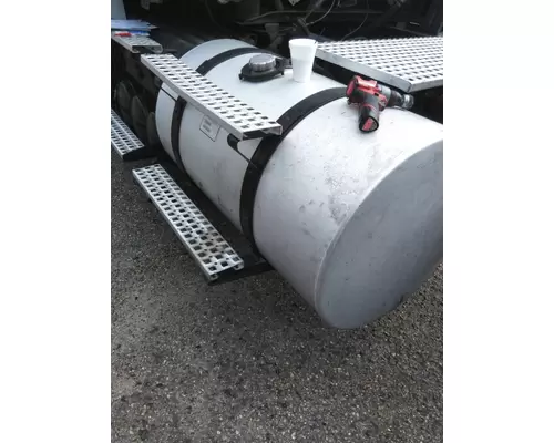 VOLVO VNM FUEL TANK