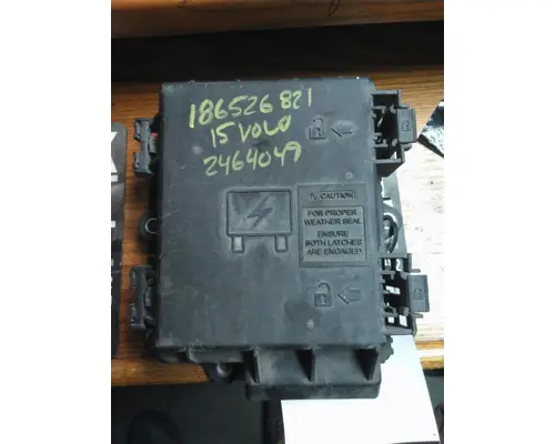 VOLVO VNM FUSE BOX