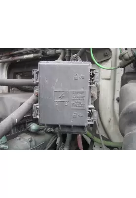 VOLVO VNM FUSE BOX