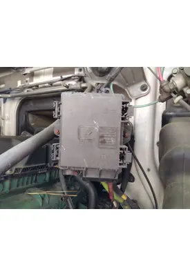 VOLVO VNM FUSE BOX