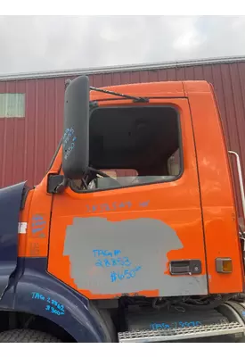 VOLVO VNM Fender Extension