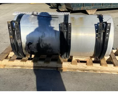 VOLVO VNM Fuel Tank