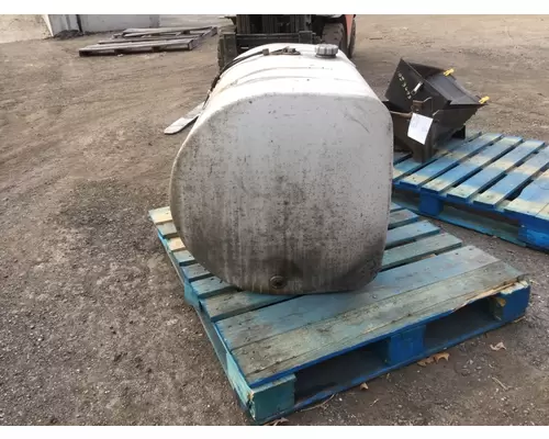 VOLVO VNM Fuel Tank