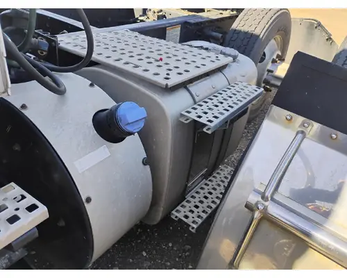 VOLVO VNM Fuel Tank