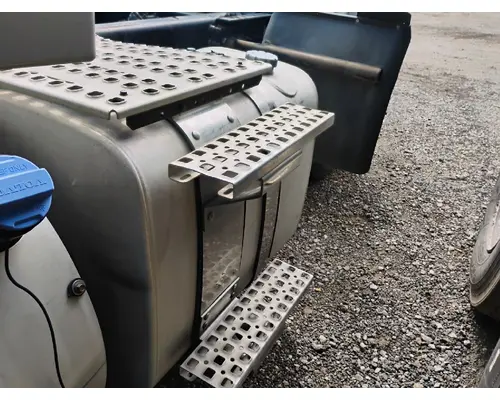 VOLVO VNM Fuel Tank