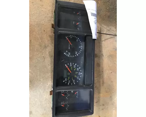 VOLVO VNM GAUGE CLUSTER