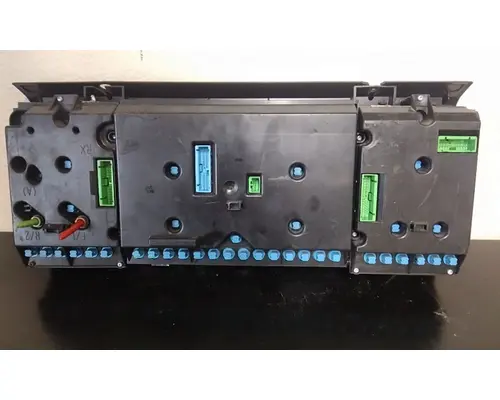 VOLVO VNM GAUGE CLUSTER
