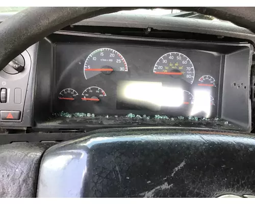 VOLVO VNM GAUGE CLUSTER