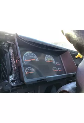 VOLVO VNM GAUGE CLUSTER