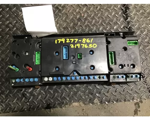 VOLVO VNM GAUGE CLUSTER