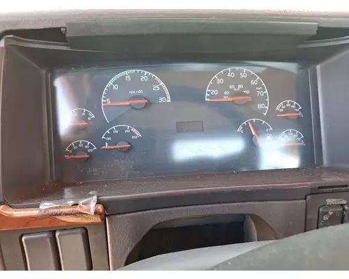 VOLVO VNM GAUGE CLUSTER