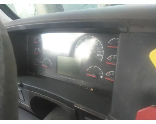 VOLVO VNM GAUGE CLUSTER