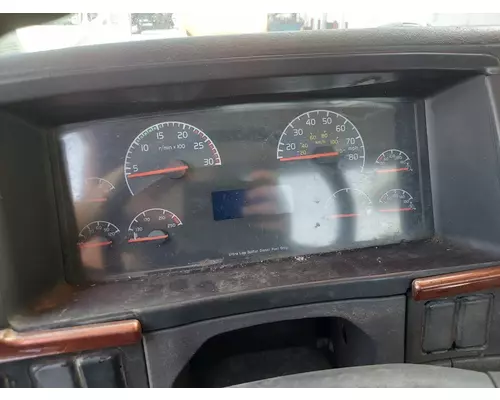 VOLVO VNM GAUGE CLUSTER