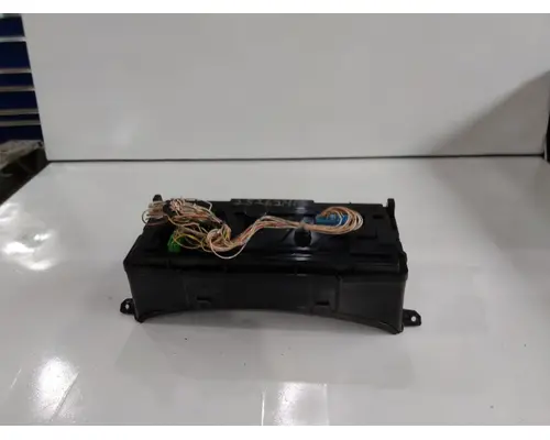 VOLVO VNM GAUGE CLUSTER