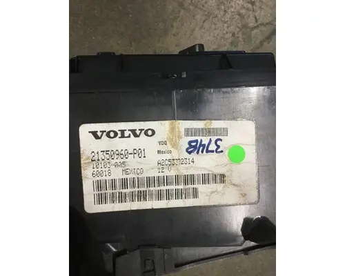 VOLVO VNM GAUGE CLUSTER